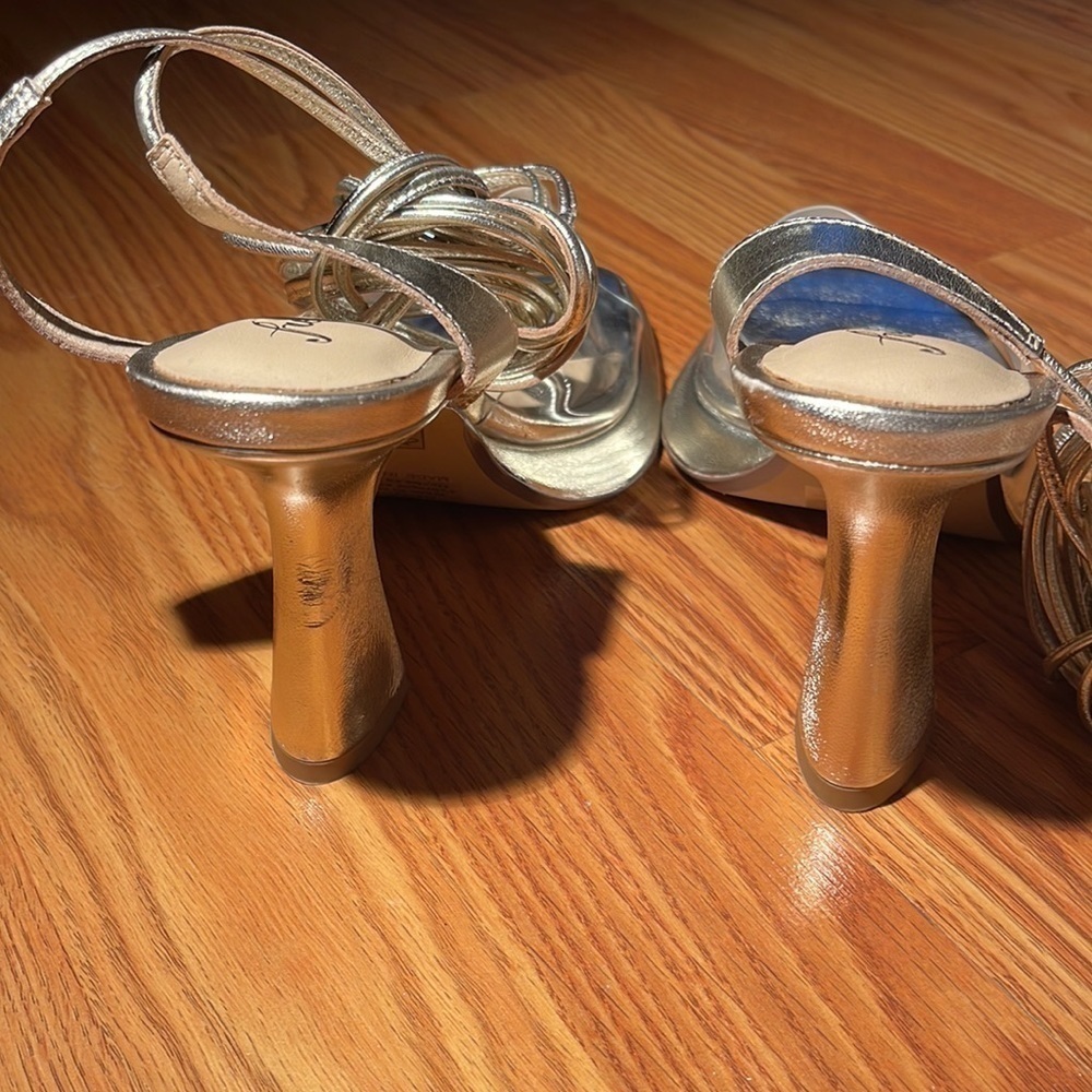 Free People Camilla Vinyl Heels. - Picture 2 of 6